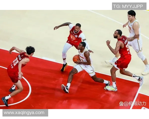 CBA精彩对决山东高速与山西的全场比赛录像回顾与精彩瞬间分析